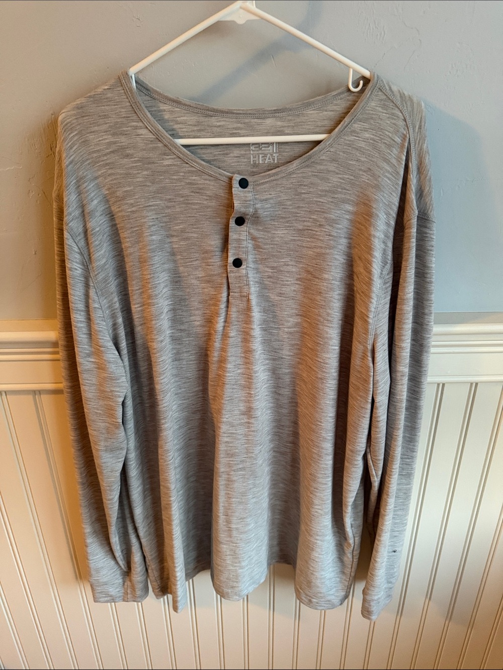 32 Degrees Heat Heather Gray Long Sleeve Henley XXL